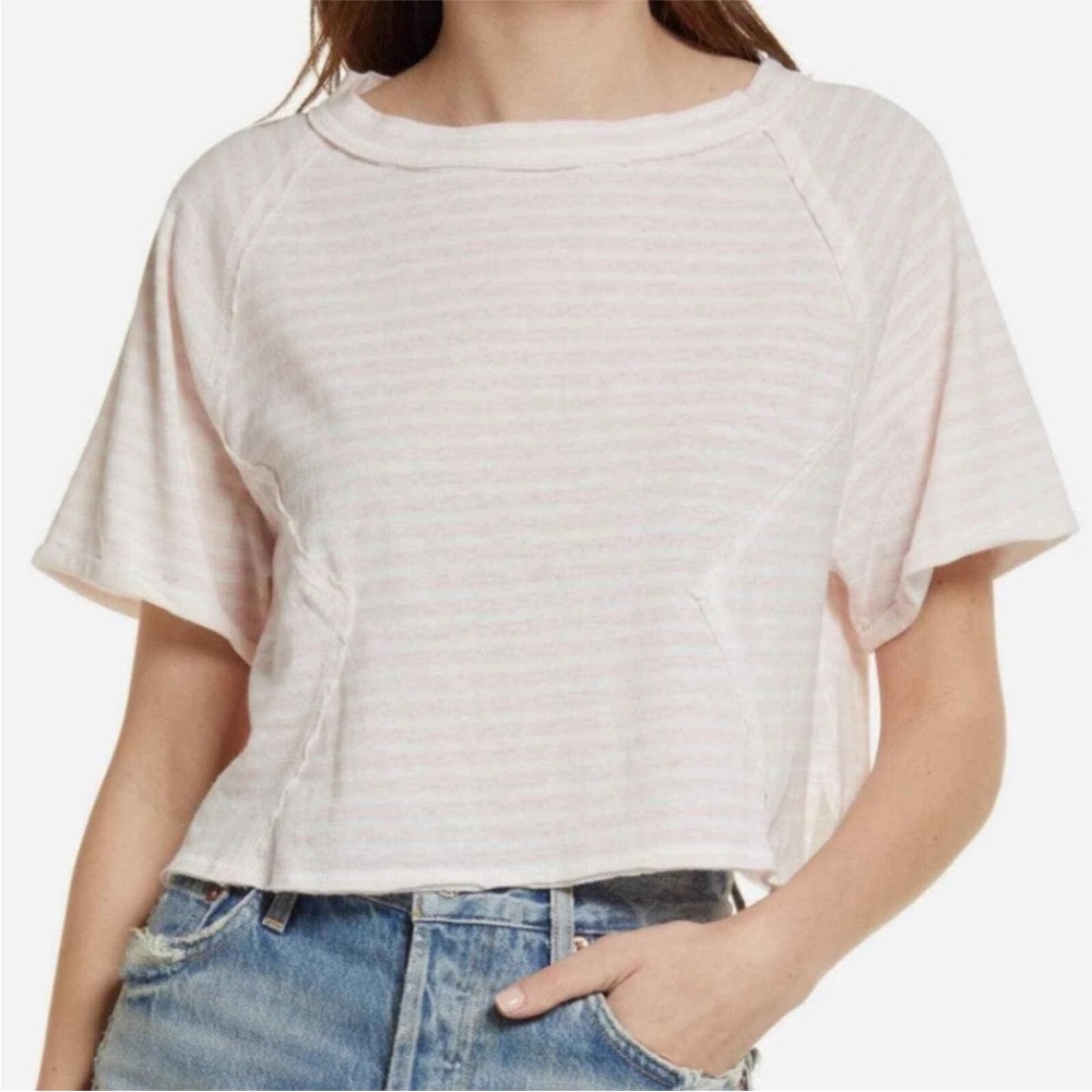 We the free cropped t-shirt